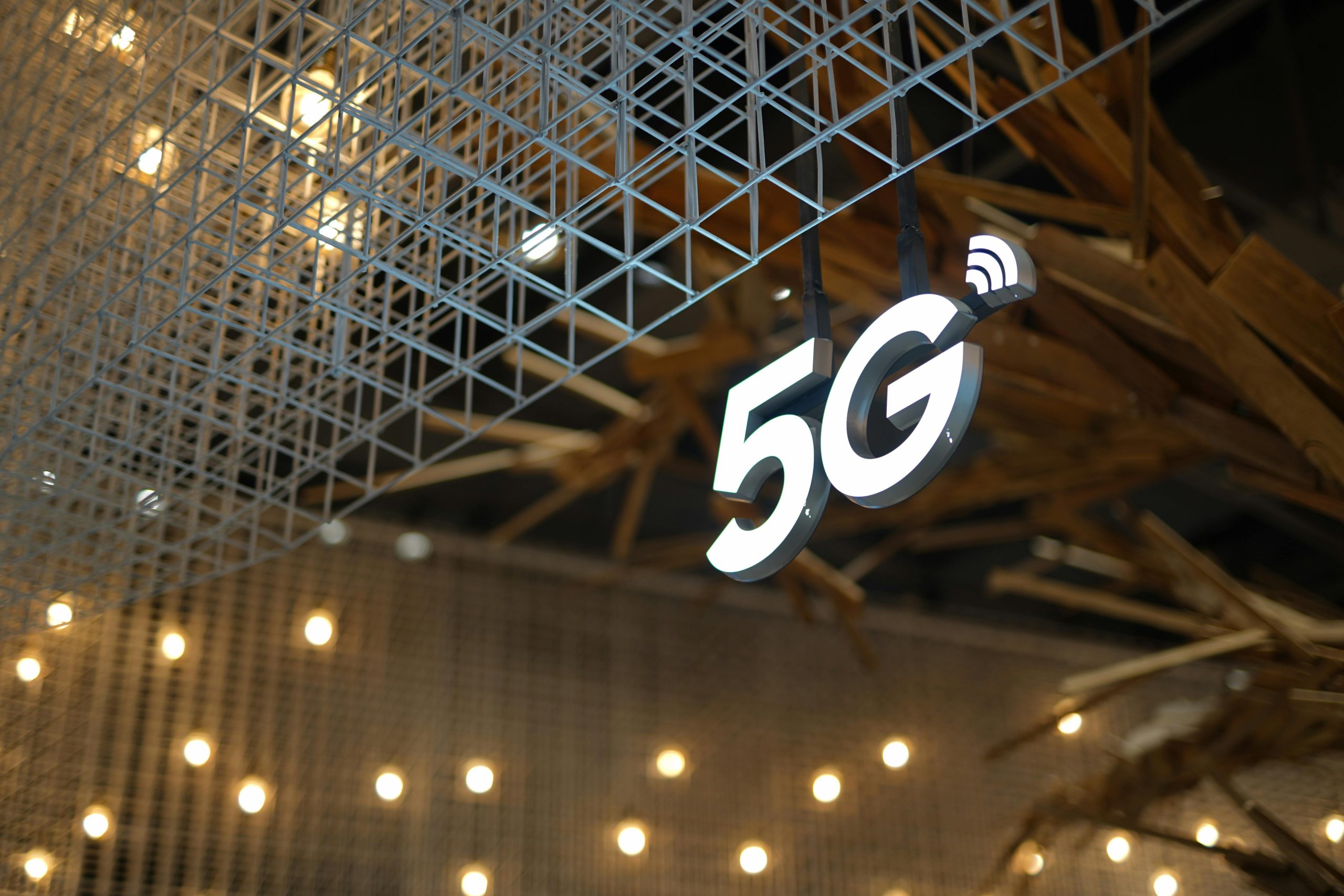 Ericsson sikrer sig 5G-kontrakt på 1,33 milliarder dollars med VodafoneThree