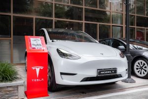 Tesla lancerer seks-personers Model Y L i USA for at løfte salget